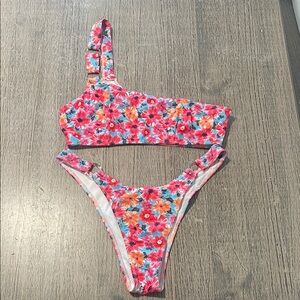 Floral One-Shoulder Bikini‎ - Pink and Orange